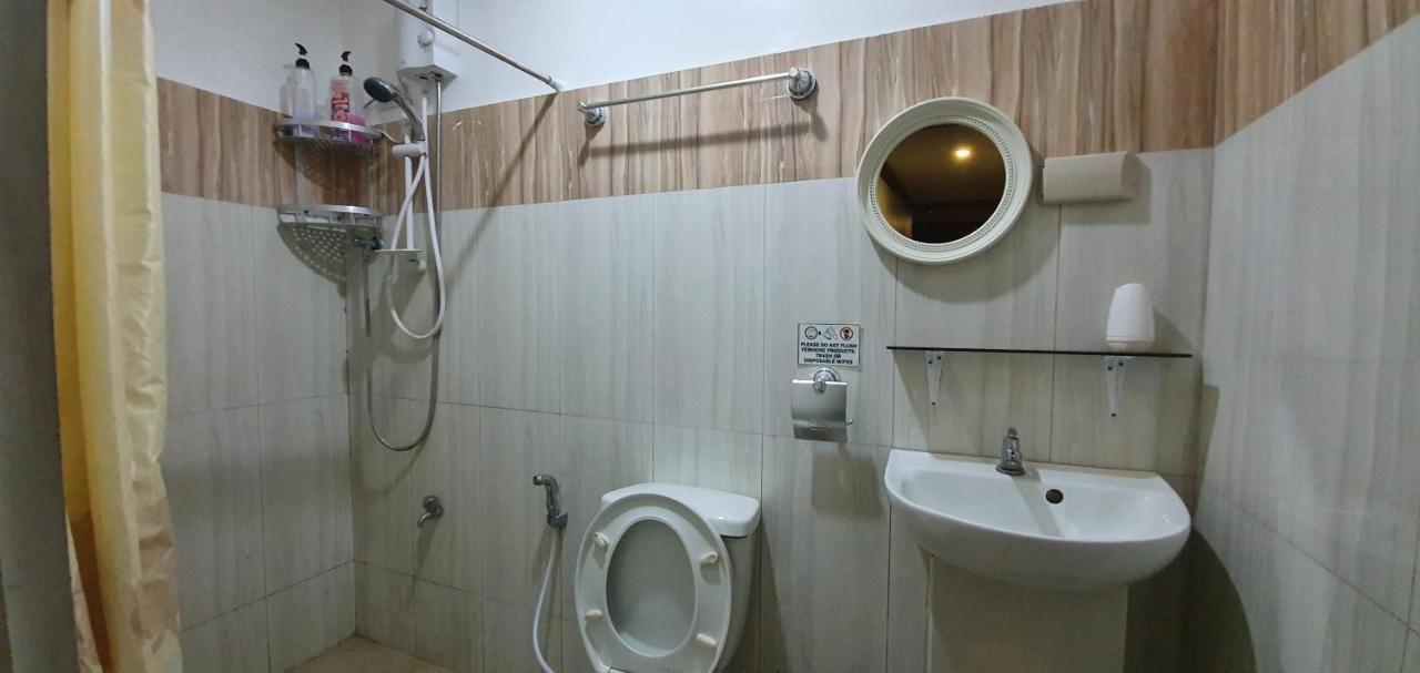 Готель Casa Familya Batac Екстер'єр фото