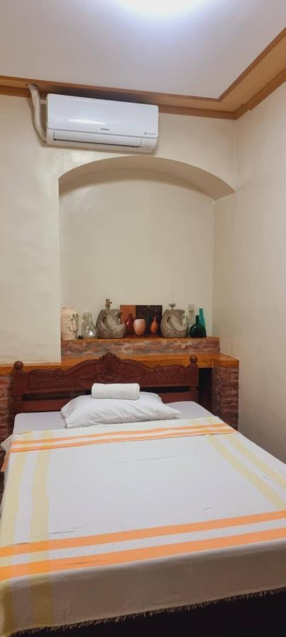 Готель Casa Familya Batac Екстер'єр фото