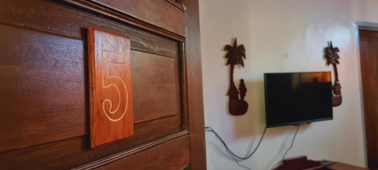 Готель Casa Familya Batac Екстер'єр фото