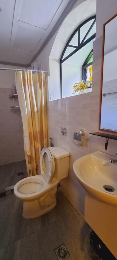 Готель Casa Familya Batac Екстер'єр фото